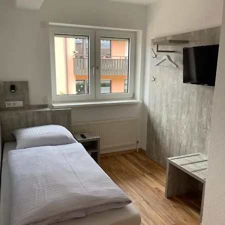 Boardinghouse-heuchelhof 3*