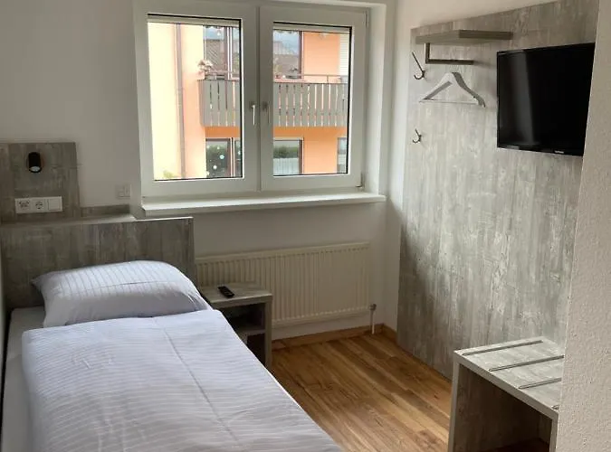 Boardinghouse-heuchelhof 3*